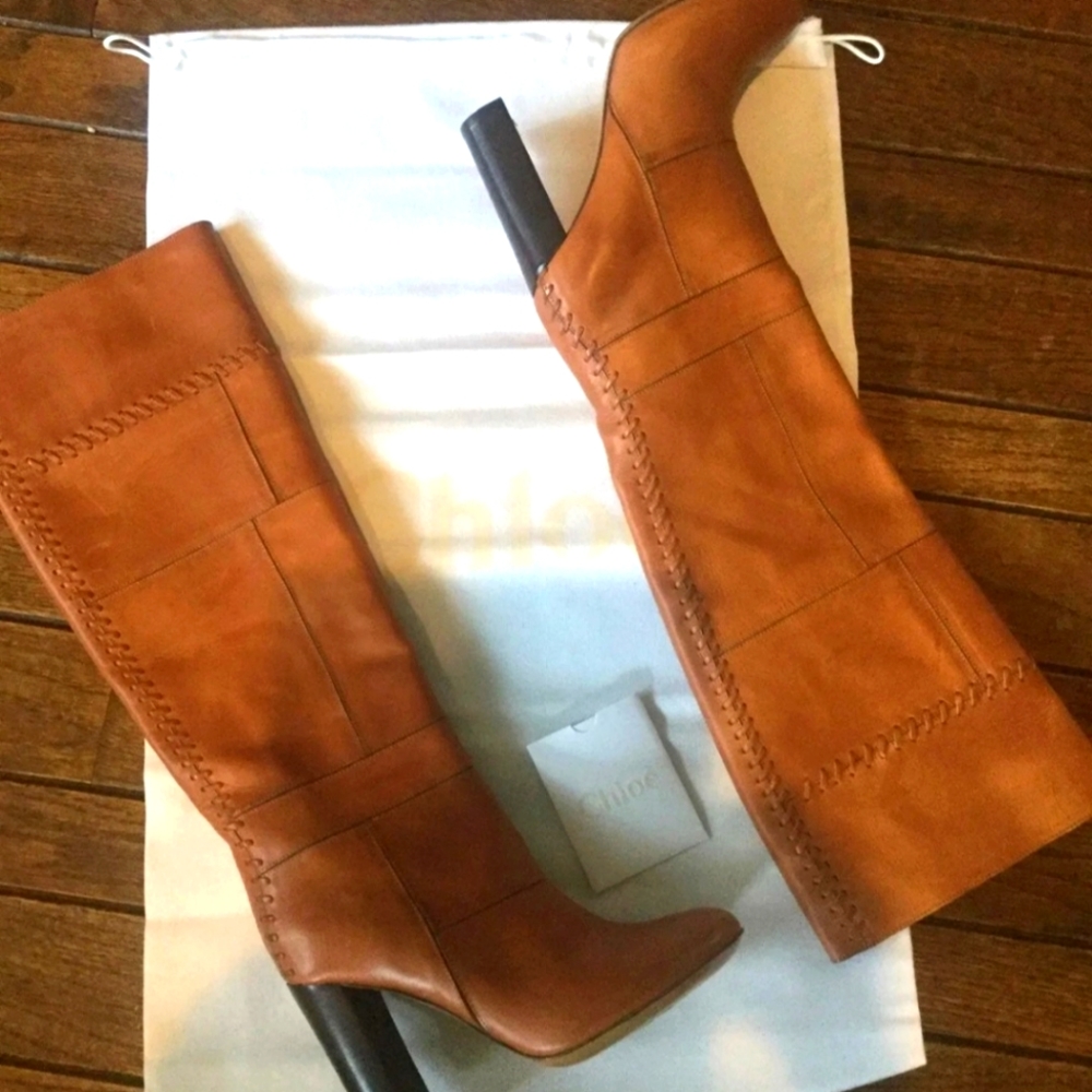 Chloe leather Boots